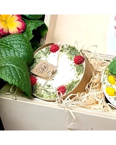gift set of eco-friendly handcrafted candles in soy wax