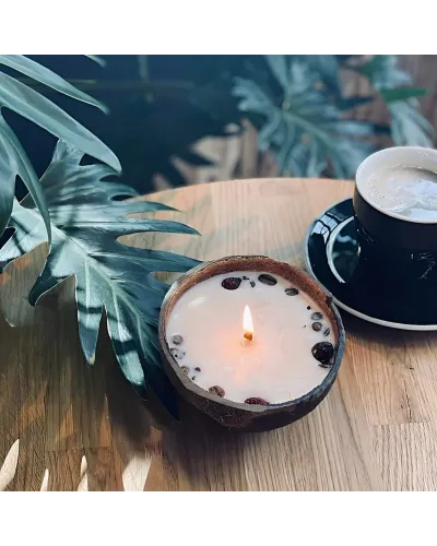 Eco-friendly handmade soy wax candle