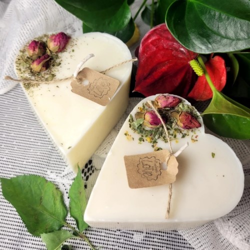 candela artigianale a base di olio vegetale cera di soia