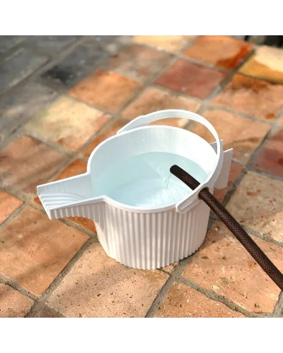 Hachiman multi-sprinkler watering can Garden Beetle