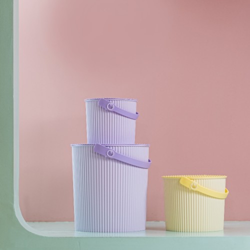 Hachiman Omnioutil Macaron: a line of multipurpose buckets that combine functionality and design