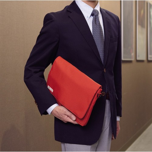 Borsa in cordura per pc 13 pollici con anelli per tracolla