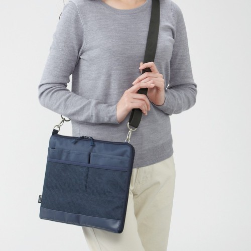 13 inch laptop bag, 12 inch tablet, with accessories pockets