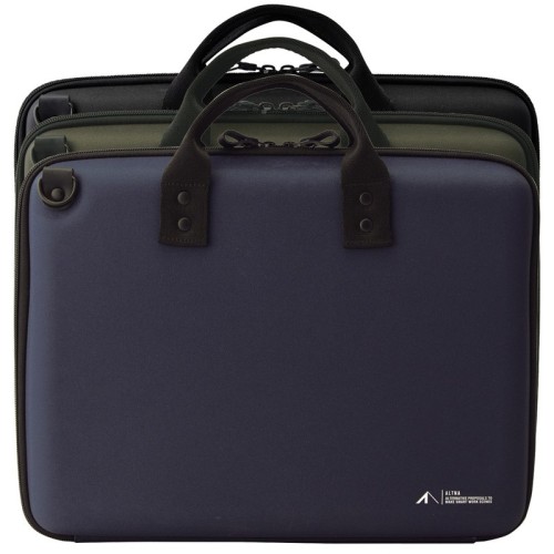 Lightweight rigid bag for PC or tablet. 13.3 inch laptop bag