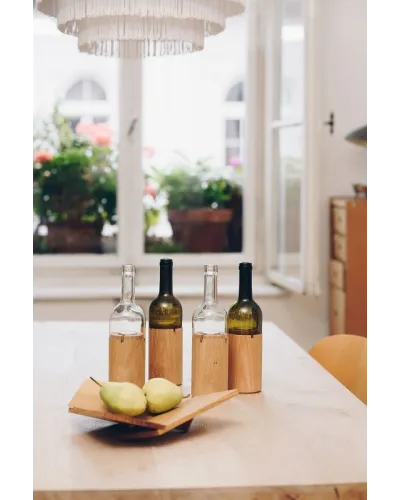 windproof candle holder in oak wood