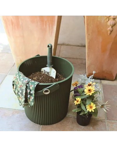 Multi-purpose bucket: storage, stool for home, garden and office