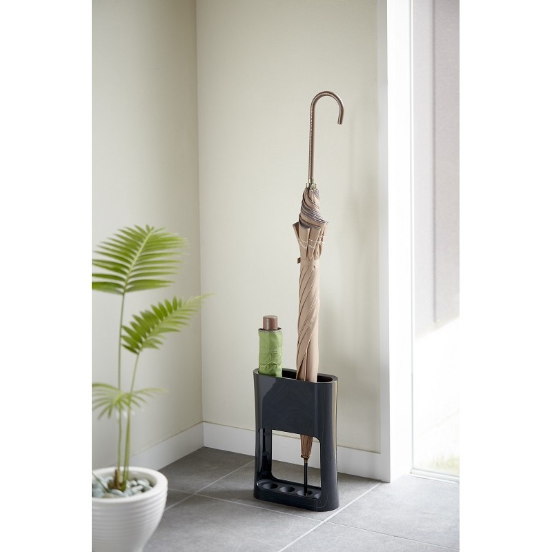 portaombrelli salvaspazio design moderno