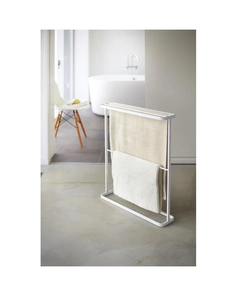 Space-saving towel holder