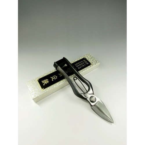 Professional Japanese steel scissors for pruning, agriculture, gardening