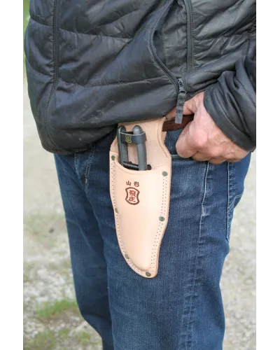 Portaforbici artigianale