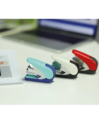 stapler with staples 10