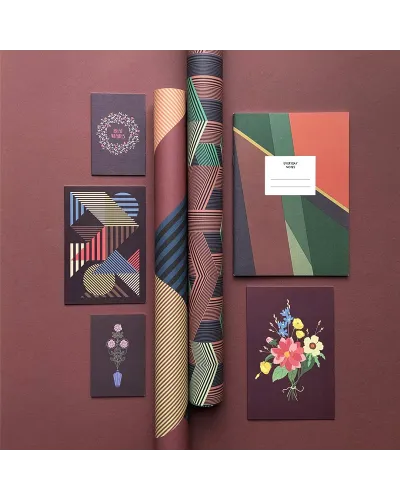 wrapping paper roll