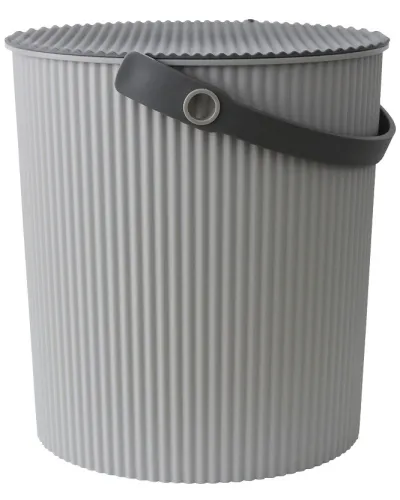 Stackable bucket that can be used as a container with a lid