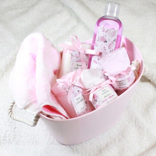 bath fizzy with rose fragrance essential oils