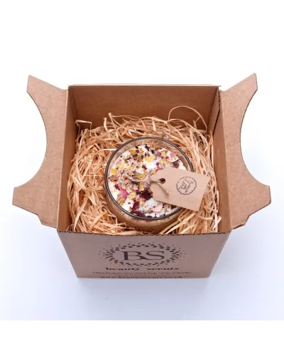 Eco-friendly handmade soy wax candle with glass container