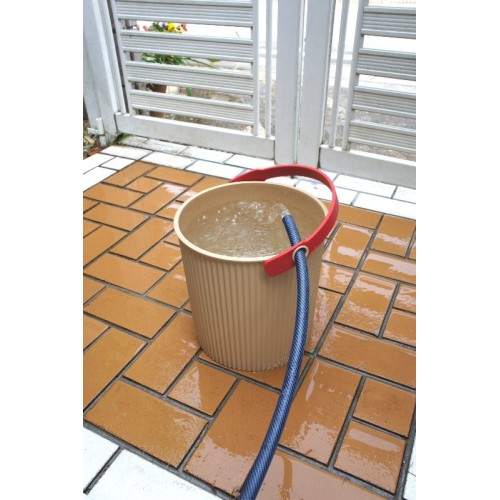 Stackable bucket that can be used as a container with a lid