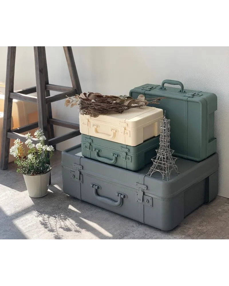 Hachiman space-saving storage for home office