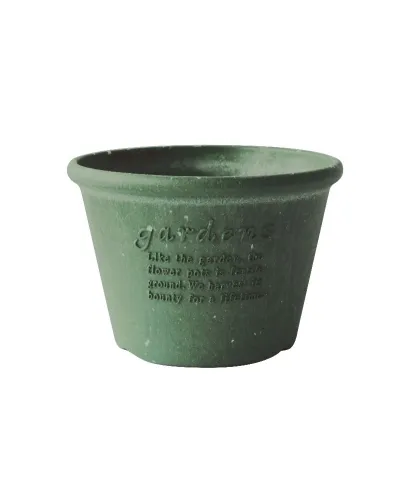 Hachiman plastic pot with saucer for plants and flowers