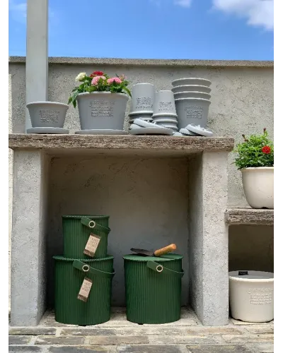 Vaso e sottovaso in plastica per giardino e per interno