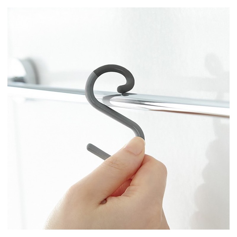 S-shaped coat hook with flexible head