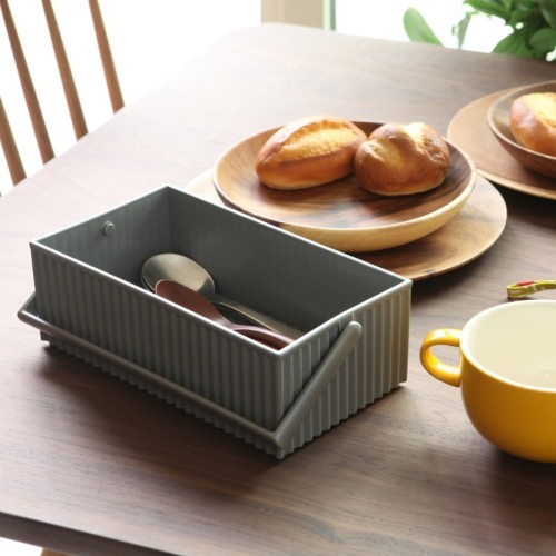 Scatola resistente portaoggetti