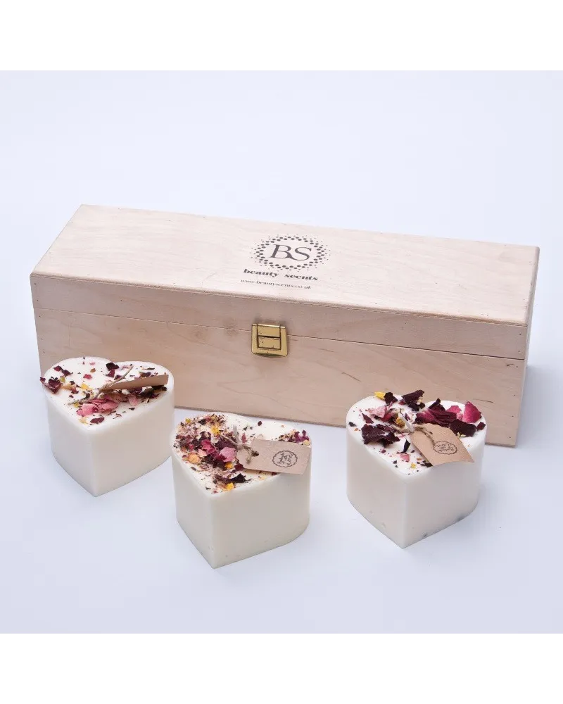 gift set of eco-friendly handcrafted candles in soy wax