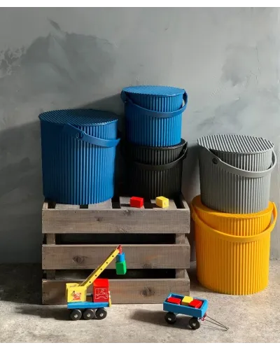 Hachiman multipurpose bucket that can be used as a container for home, office