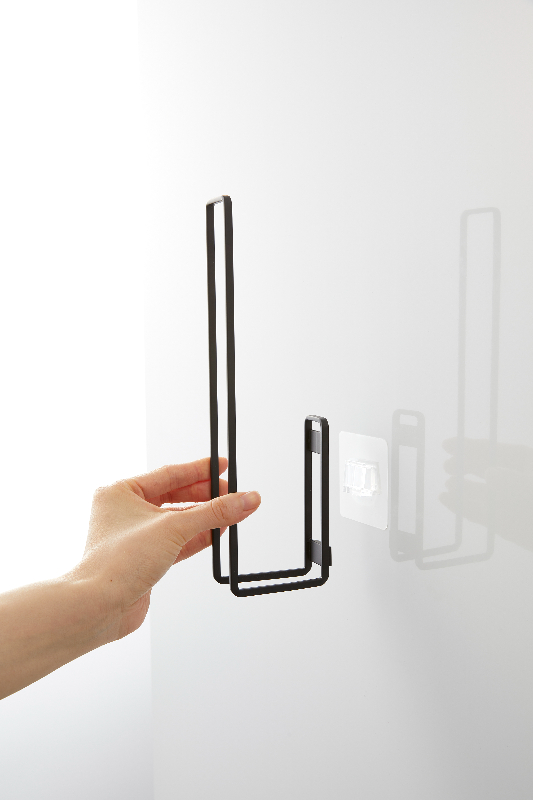 porta carta igienica in metallo facile da montare