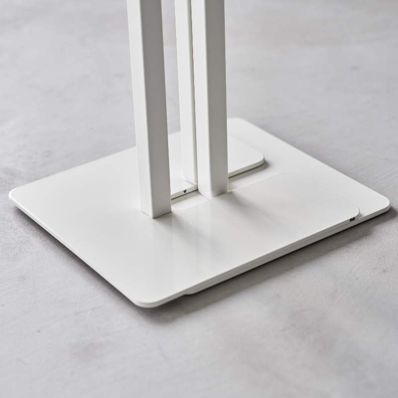 Space-saving clothes drying rack for the home